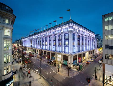 selfridges 400 oxford street london.